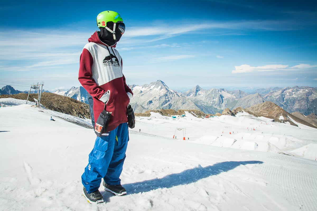 La prima Felpa per Snowboard e Sci fatta mano e su misura - Boardtrip